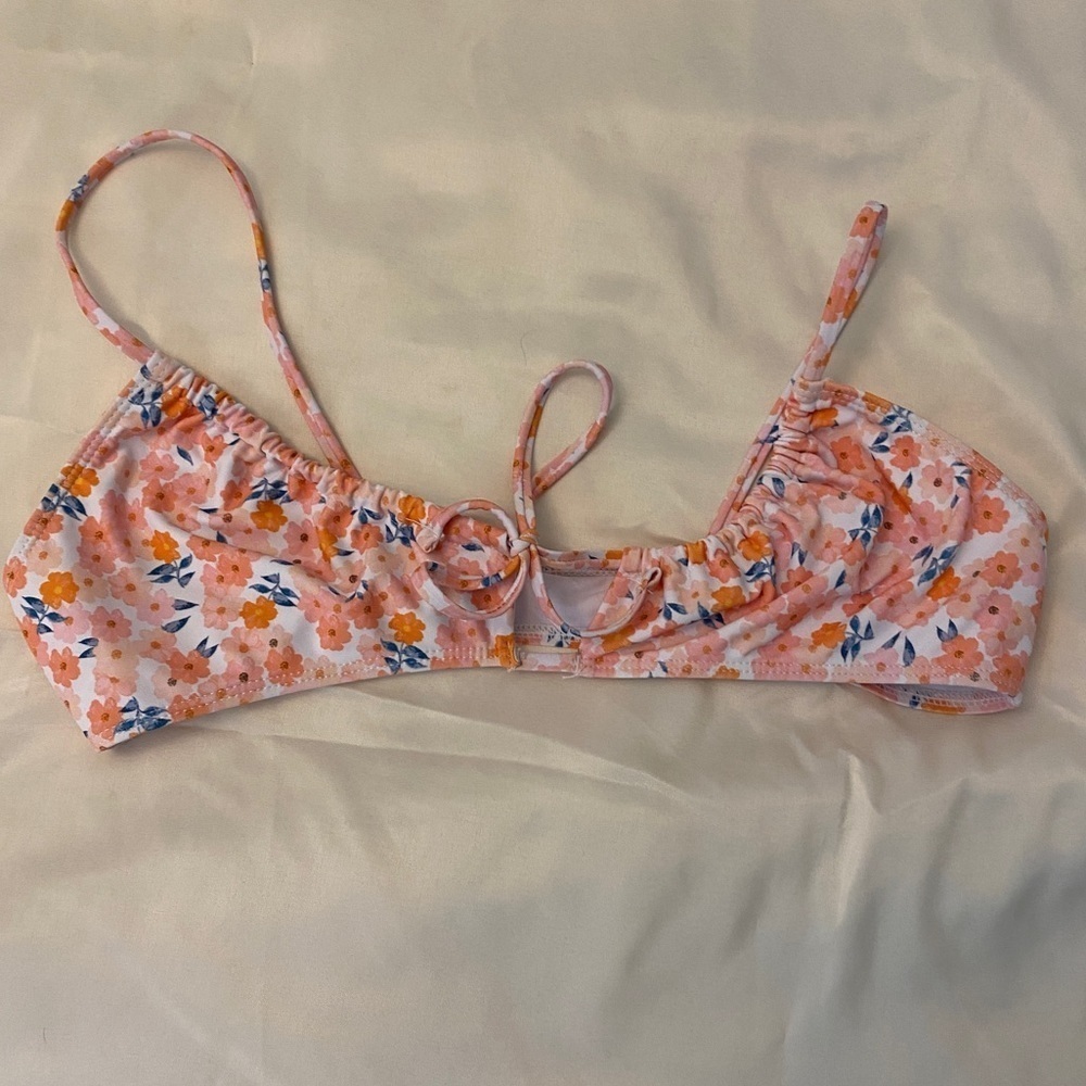 SHEIN‎ Bikini Top
